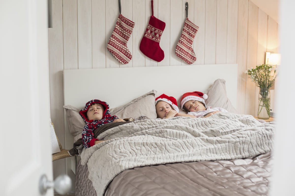 Perché è difficile dormire a Natale e durante le feste