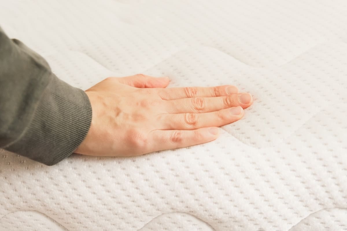 Come sapere se hai bisogno di un materasso rigido o morbido