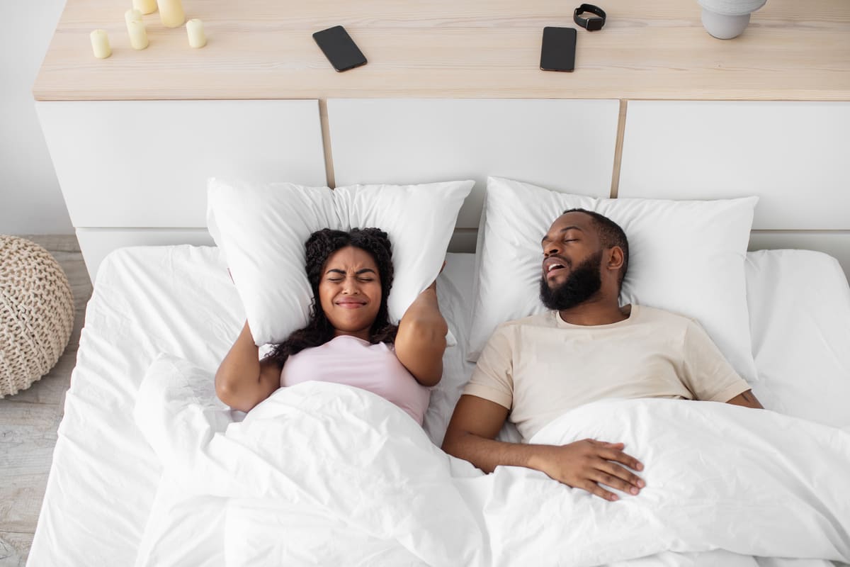 Come migliorare i sintomi dell'apnea notturna
