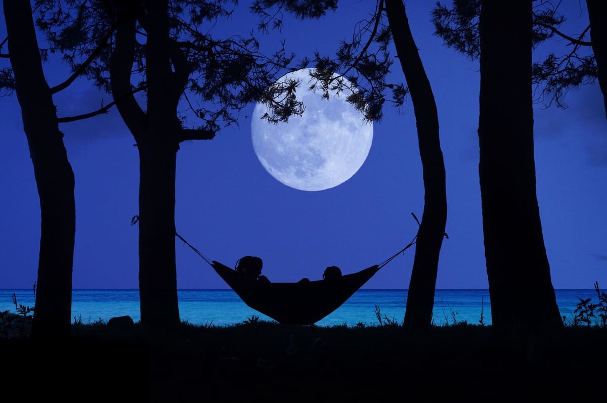 sonno luna piena